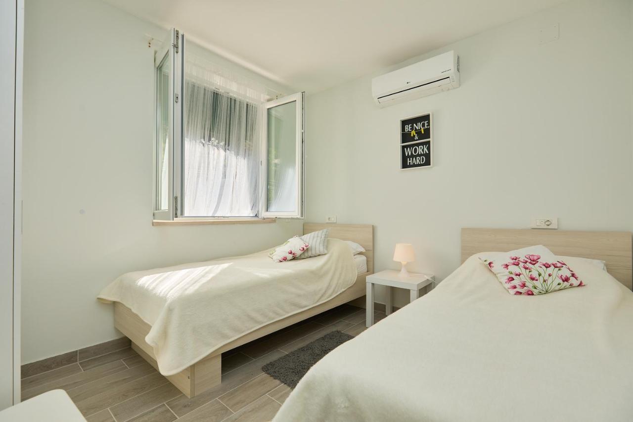 Stiga 2 - Two Bedroom Ap. Prožura Exteriör bild